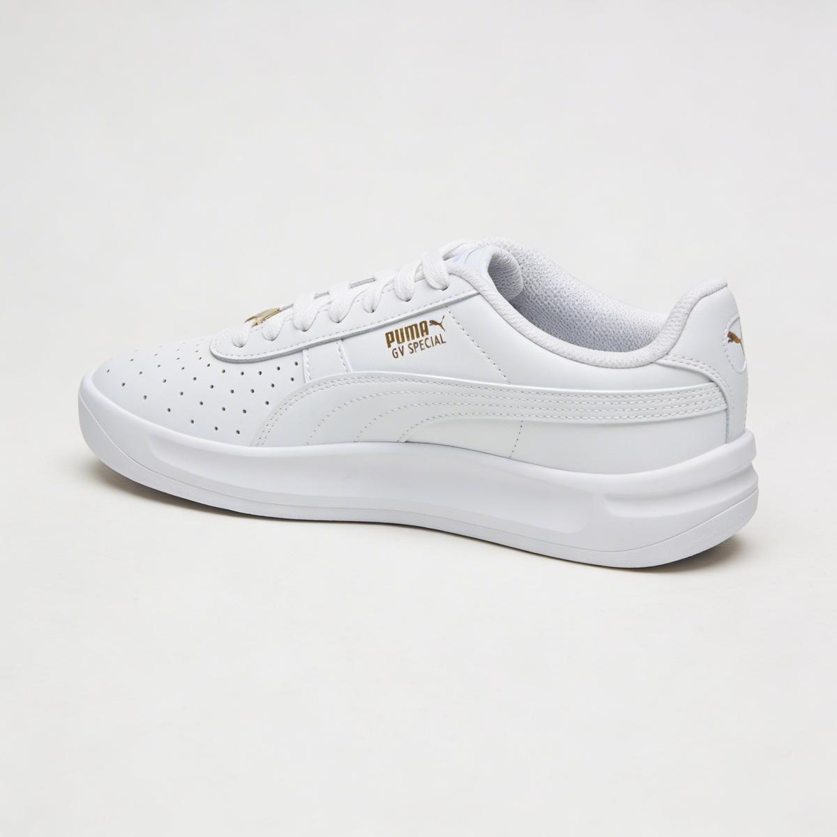 AI product photoshoot output